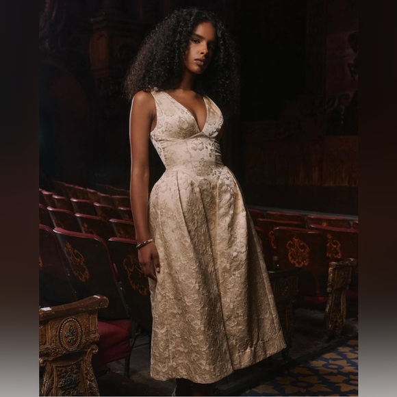 House of CB Dresses & Skirts - House of CB Ivory Metallic Jacquard Midi Dress